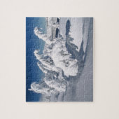 USA, Oregon, Crater Lake NP. Bäume fallen unter Puzzle (Vertikal)