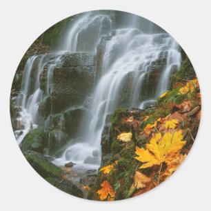 USA, Oregon, Fairy Falls, Columbia River Gorge Runder Aufkleber