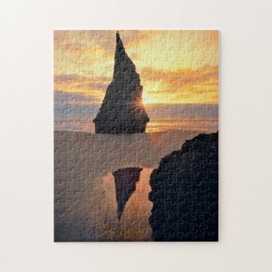 USA, Oregon. Felsbildung bei Sonnenuntergang Puzzle (Vertikal)