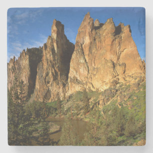USA, Oregon, Granitklippen bei Smith Rock State Steinuntersetzer