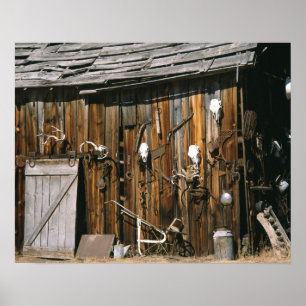 USA, Oregon, Harney County. Alter Livreestall Poster
