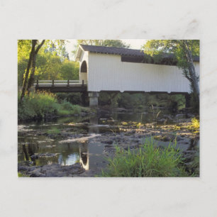 USA, Oregon. Harris gedeckte Brücke über Marys Postkarte