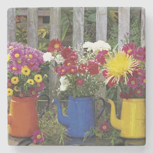 USA, Oregon, Portland. Antiquitätenware Steinuntersetzer (Vorderseite)