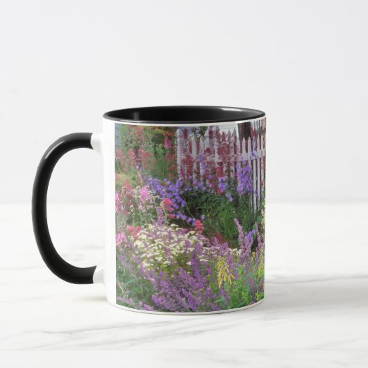 USA, Oregon, Portland. Explosion der Springtime Tasse (Links)