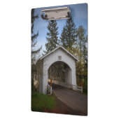 USA, Oregon, Scio, Hannah Bridge 2 Klemmbrett (Links)
