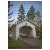 USA, Oregon, Scio, Hannah Bridge 2 Klemmbrett (Rückseite)