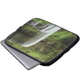 USA, Oregon, Silver Falls Staat Park. Untergrund Laptopschutzhülle (Vorne Knopf)