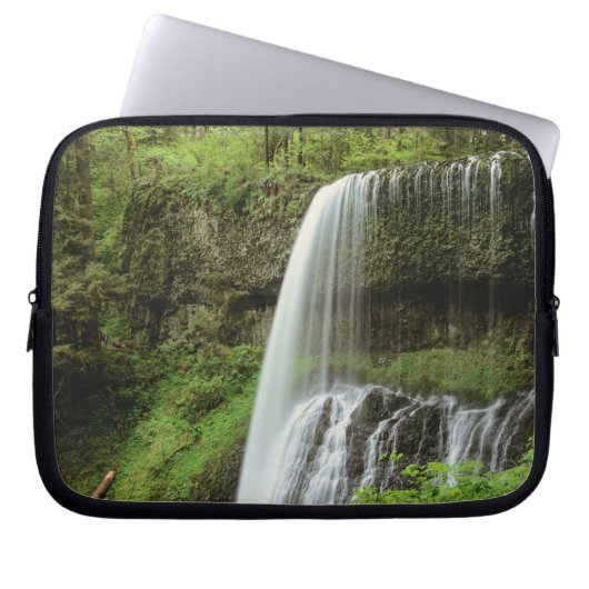 USA, Oregon, Silver Falls Staat Park. Untergrund Laptopschutzhülle (Vorderseite)