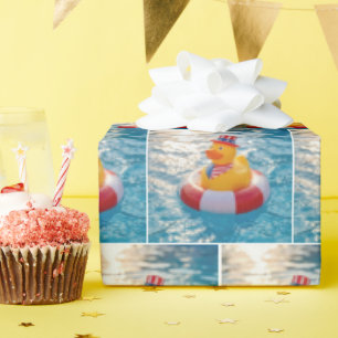 USA Patriotische gelbe Gummiente im Pool Geschenkpapier