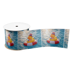 USA Patriotische gelbe Gummiente im Pool Satinband
