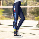 USA Pickleball Leggings Yellow Ball Red White Blue<br><div class="desc">Die perfekte Leggings für Pickleball- und US-Liebhaber. Hochwertige Leggings mit den Worten PICKLEBALL USA und einem gelben Pickleball auf jeder Seite. Fügen Sie Ihren eigenen Text hinzu - z.B. einen Clubnamen oder Teamnamen. Spaß für lässiges Gesellschaftsspiel oder Turnierspiel - Ändern Sie die Hintergrundfarbe ganz nach den Farben Ihres Clubs/Teams. Klicken...</div>