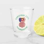 USA Red Haired Angel Christmas Flag Personalisiert Schnapsglas (Vorderseite)