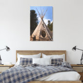 USA, South Dakota, Traditionelles Indisches Teepee Leinwanddruck (Insitu (Schlafzimmer))