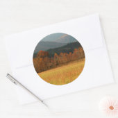 USA, Tennessee. Höhlenlandschaft im rauen Berg Runder Aufkleber (Umschlag)