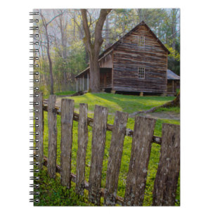 USA, Tennessee, Hütte in Cades Cove Notizblock