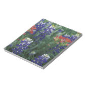 USA, Texas Hill Country. Bluebonnets und Notizblock (Rotiert)