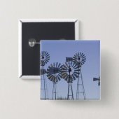 USA, TEXAS, Lubbock: American Wind Power Center Button (Vorne & Hinten)