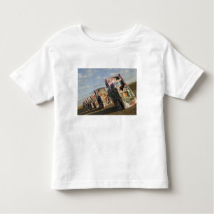 USA, TEXAS, Panhandle Area, Amarillo: Cadillac Kleinkind T-shirt