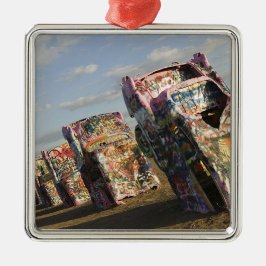 USA, TEXAS, Panhandle Area, Amarillo: Cadillac Silbernes Ornament (Vorne)