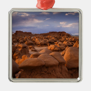 USA; Utah. Blick auf den Goblin Valley State Park  Silbernes Ornament