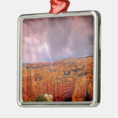 USA, Utah, Bryce Canyon National Park. Ornament Aus Metall (Links)