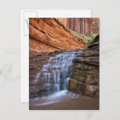 USA, Utah, Escalante Wilderness. Wasserfall in Postkarte (Vorne/Hinten)