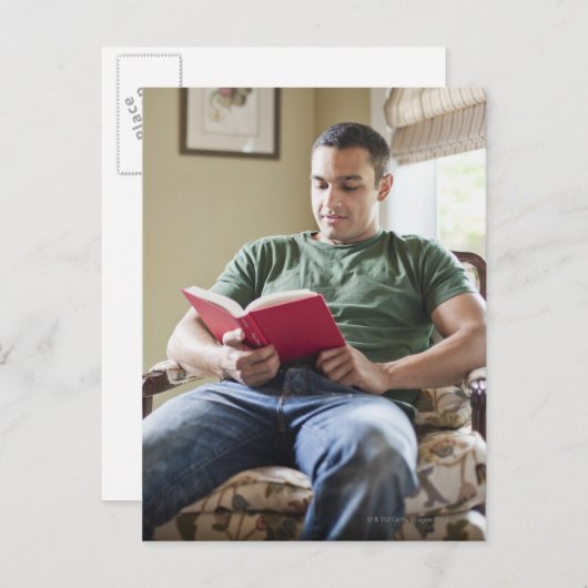 USA, Utah, Young Man liest Buch Postkarte (Vorne/Hinten)