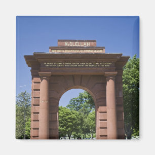 USA, VA, Arlington. McClellan-Tor bei Arlington Magnet