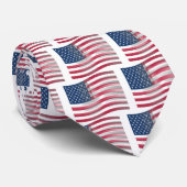 USA vereint Streifen und Sterne in kühnem Design Krawatte (Gerollt)