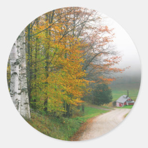 USA, Vermont. Zuckerhaus in der Nähe der Stadt Sou Runder Aufkleber