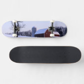 USA, Virginia, Shenandoah Valley, Scheune Skateboard (Horizontal)