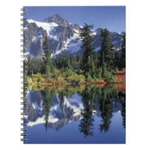 USA, WA, Heather Meadows RA. Mount Shuksan bei Notizblock