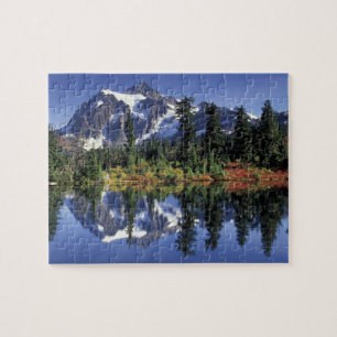 USA, WA, Heather Meadows RA. Mount Shuksan bei Puzzle