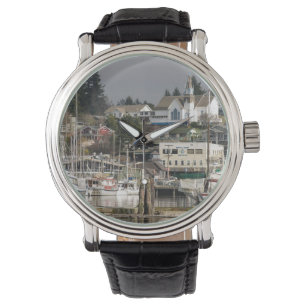 USA, Wa, Kitsap Peninsula. Landschaftliche Stadt. Armbanduhr