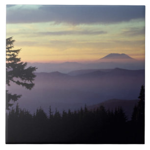 USA, Washington. Berg St. Helens durch Fliese