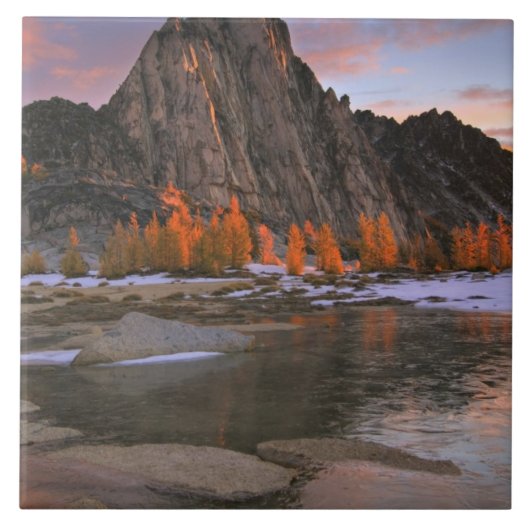 USA, Washington, Cascade Mountains.  Prusikspitze Fliese (Vorderseite)