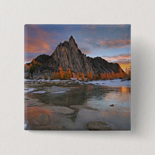 USA, Washington, Cascade Mountains. Prusisch Button (Vorderseite)