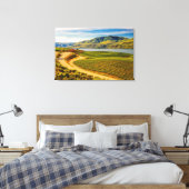 USA, Washington, Lake Chelan. Benson Vineyards Leinwanddruck (Insitu (Schlafzimmer))