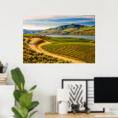 USA, Washington, Lake Chelan. Benson Vineyards Poster (Heimbüro)