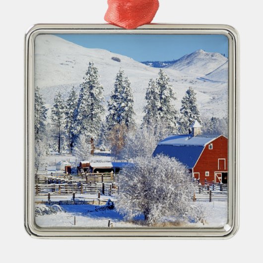 USA, Washington, Methow Tal, Scheunen herein Ornament Aus Metall (Vorne)
