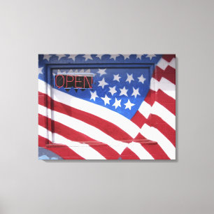 USA, Washington, Moses Lake. Flaggenwandgemälde au Leinwanddruck