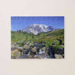USA, Washington, Mt. Rainier NP, Mt. Rainier und 2 Puzzle
