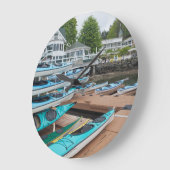 USA, Washington, San Juan Große Wanduhr (Winkel)