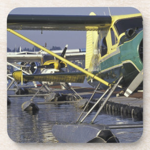 USA, Washington, Seattle, Wasserflugzeuge am Dock Untersetzer
