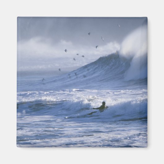 USA, Washington Staat, La Push. Man Kayak Magnet (Vorne)
