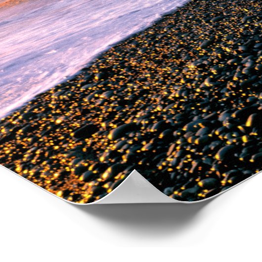 USA, Washington State, Olympic NP. Waves lap the Poster (Ecke)