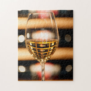 USA, Washington, Walla Walla. Weinglas Puzzle