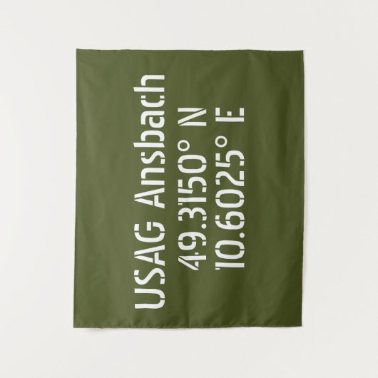 USAG Ansbach Latitude Longitude Wandteppich (Vorderseite)