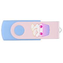 USB-Blitz-Antrieb mit rosa kawaii kleinen Kuchen