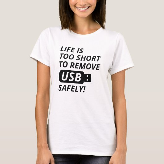 USB sicher entfernen T-Shirt (Vorderseite)
